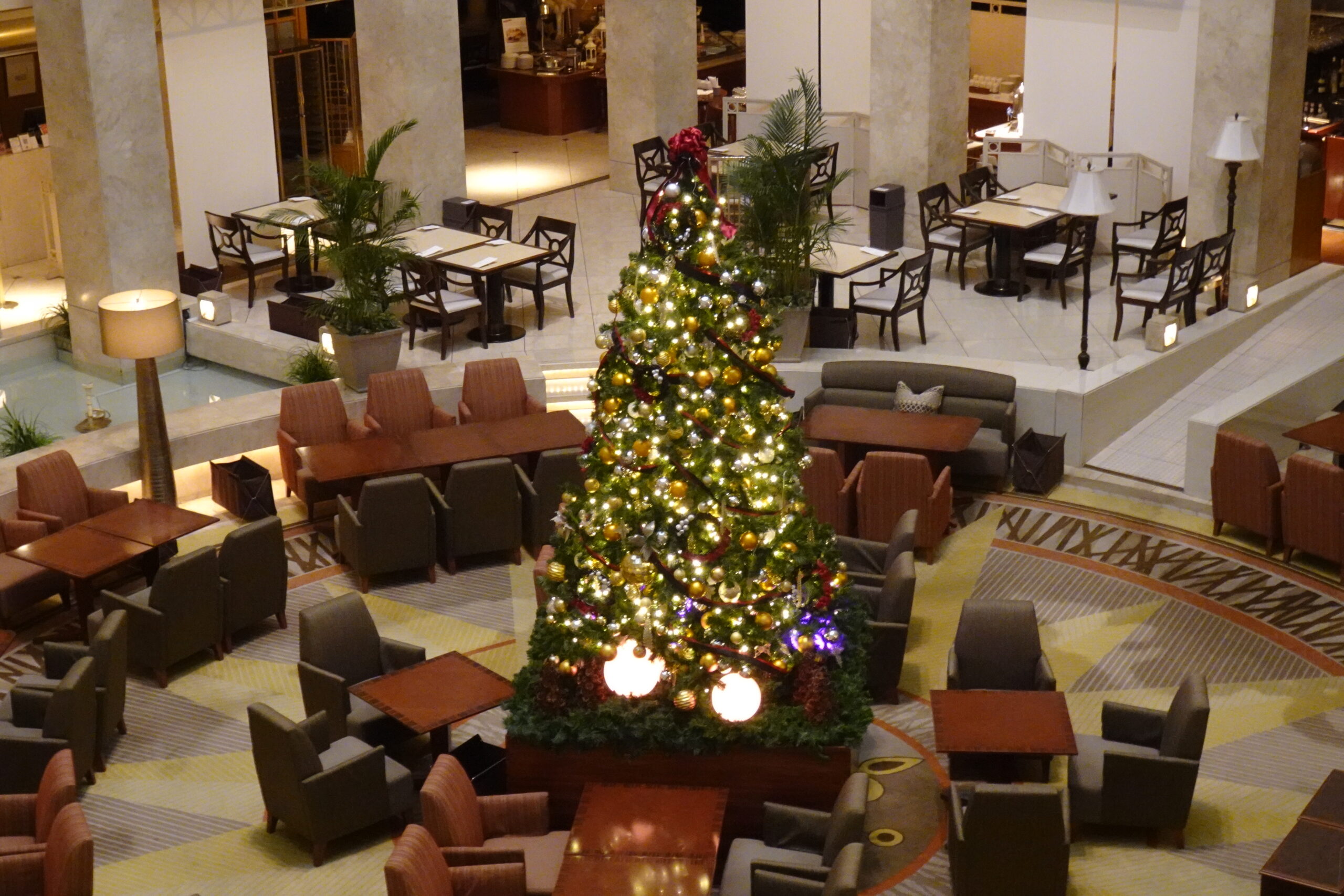 浦安ブライトンホテルのクリスマスツリー