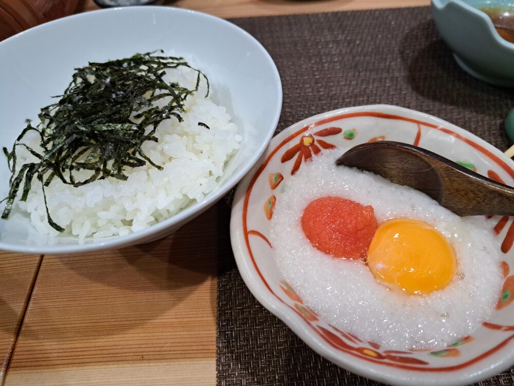 山咲きの明太とろろ玉子かけごはん。