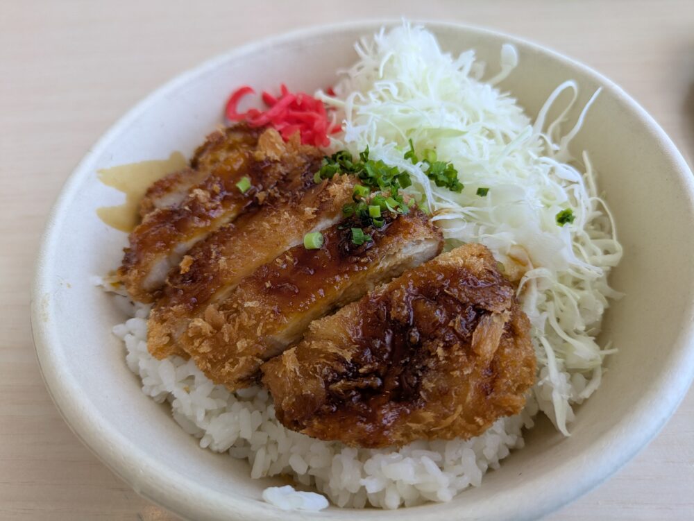 日本科学未来館のレストランのタレかつ丼