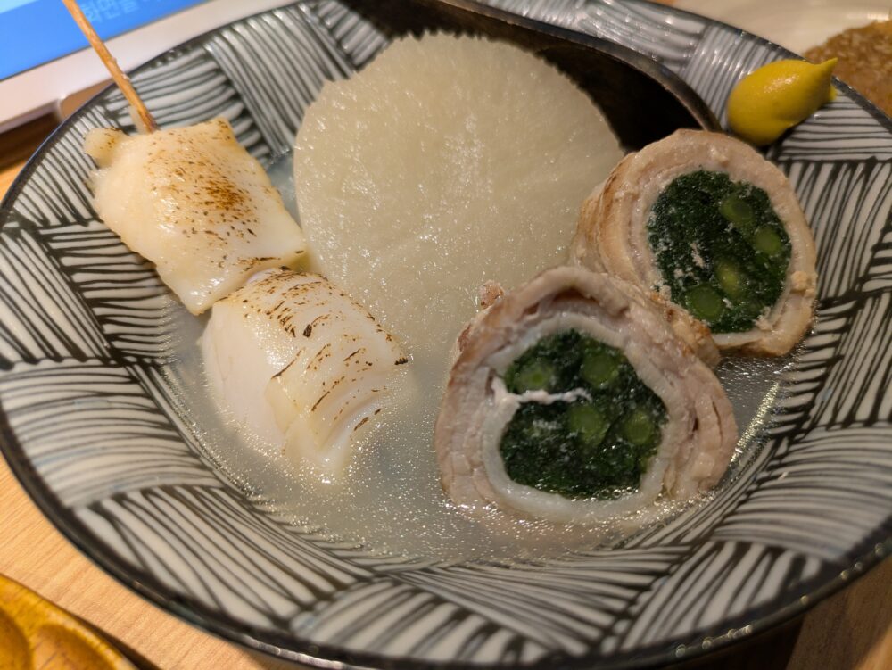 ハレツバメ新宿東口店の季節のおでん盛り合わせ