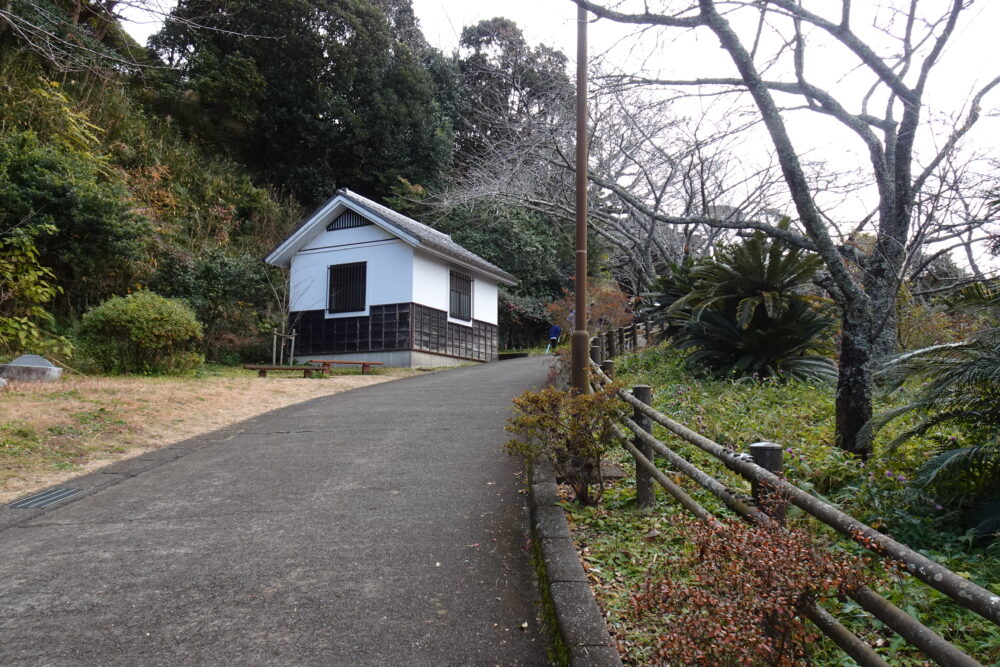 館山城の坂