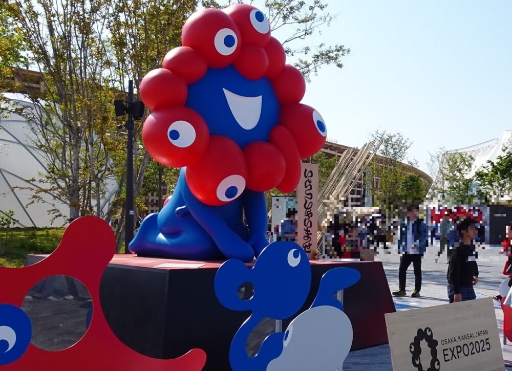 ミャクミャクの撮影スポット