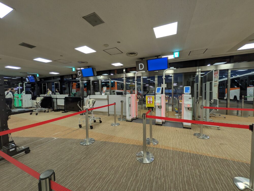 成田空港国内線のバス