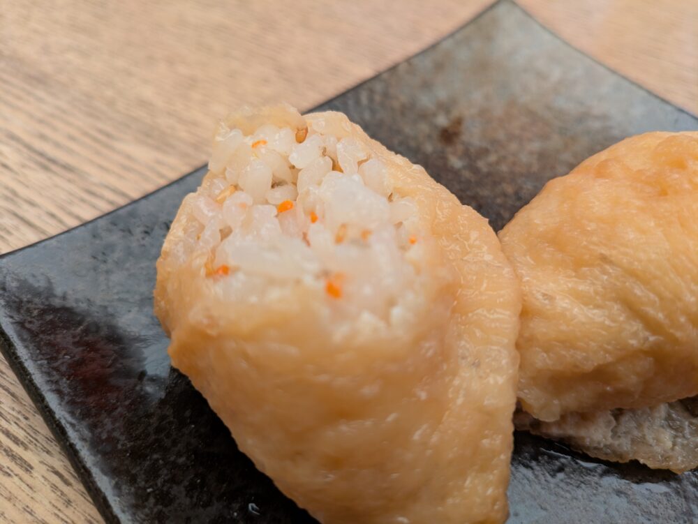 京出汁おいなり釣狐大阪国際空港(伊丹空港)店のいなりは美味しい