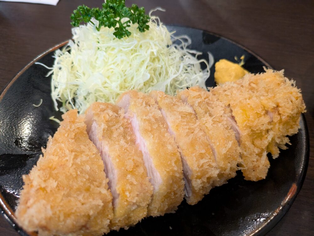 とんかつ力亭のロースかつ定食