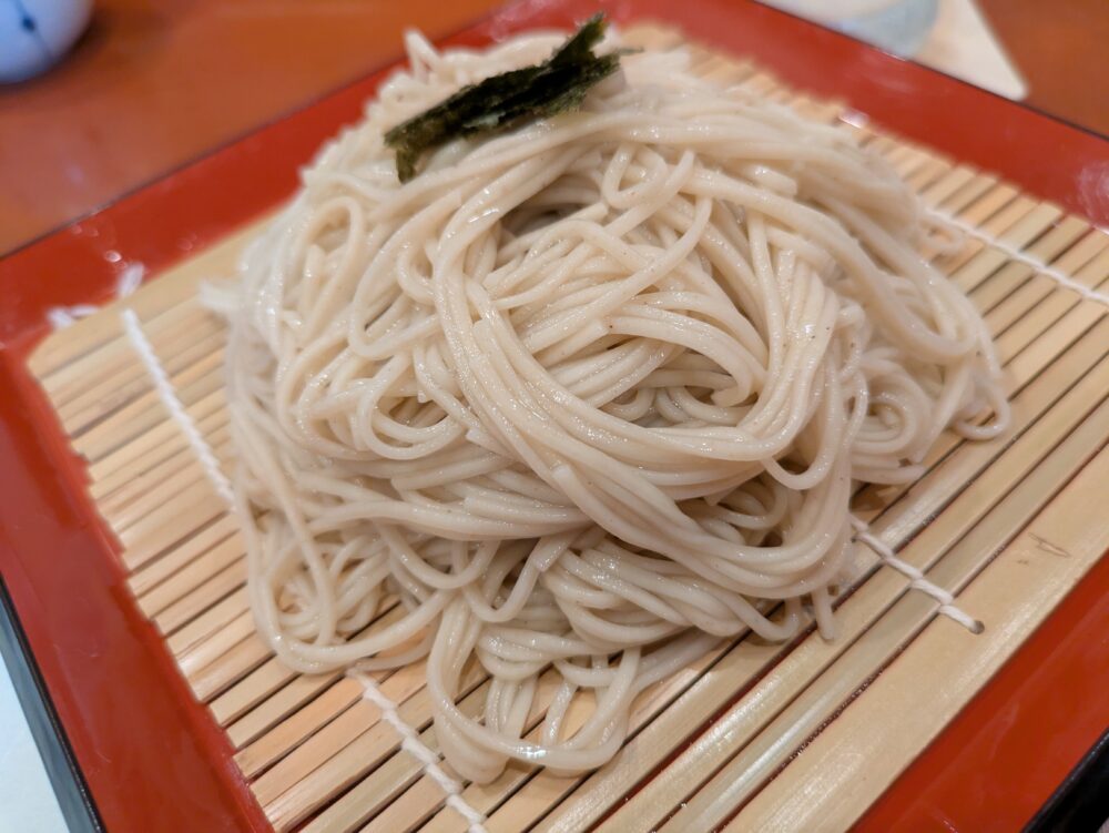 浜やの海藻いり蕎麦