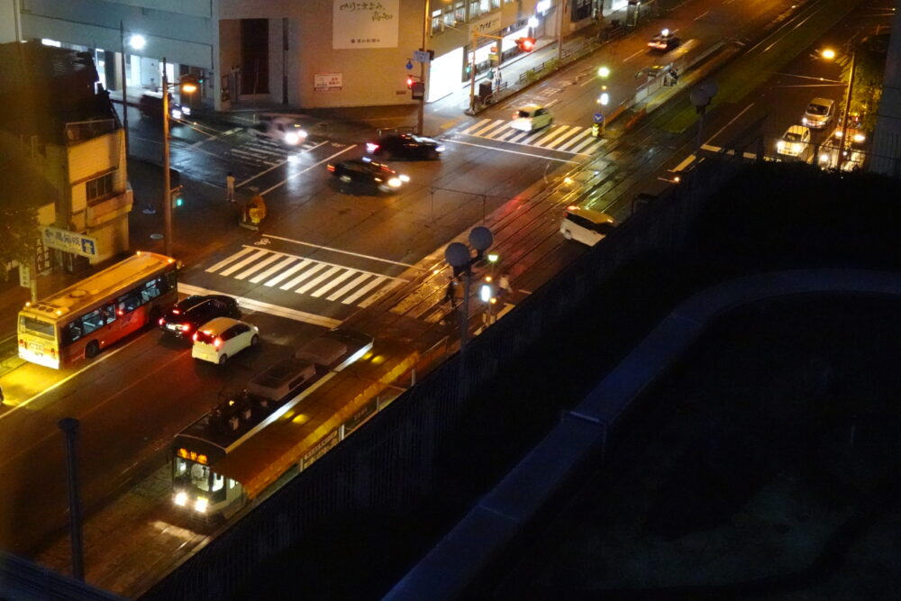 ザクラウンパレス新阪急高知のダブルルームの夜景