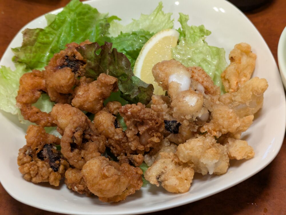 磯丸熱海平和通り店のげそ・たこ唐揚げ