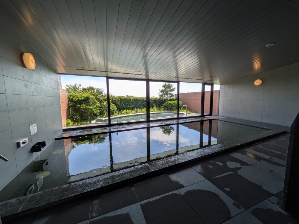 トスラブ館山ルアーナの大浴場