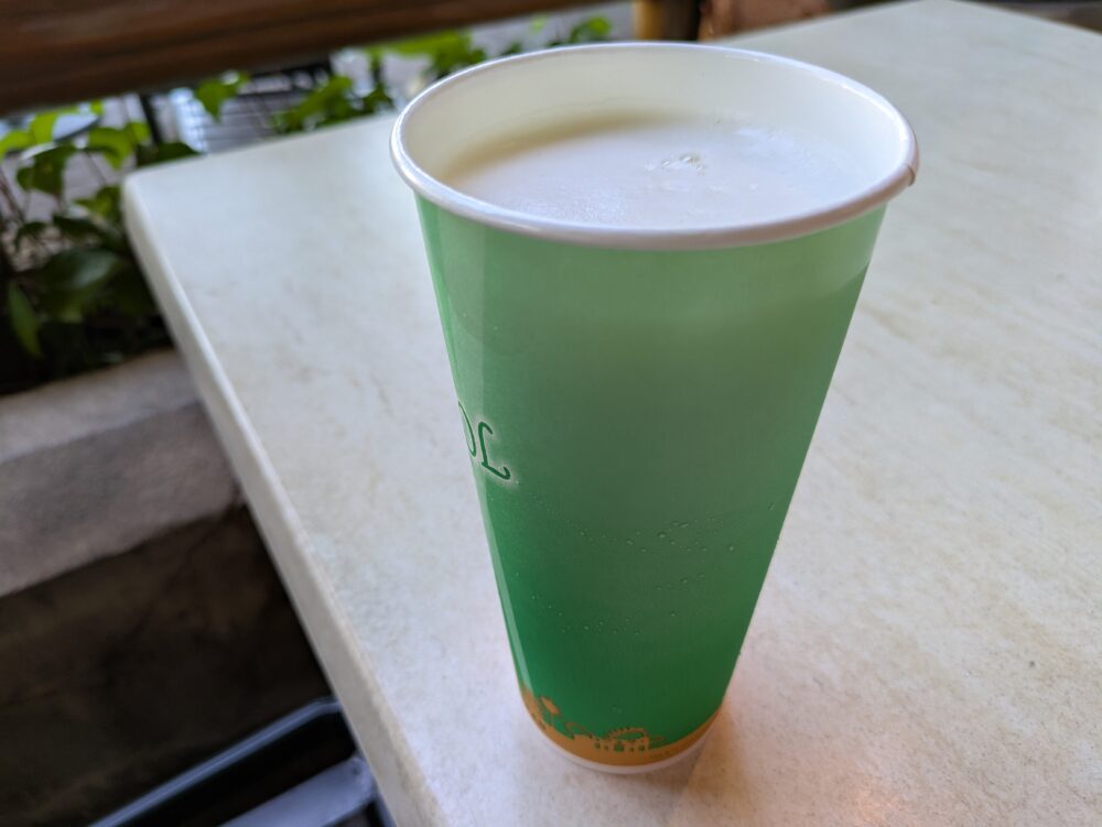 ディスカバリーレストランのビール