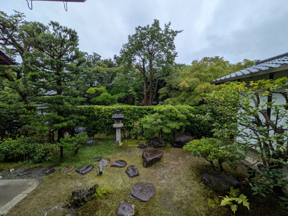 AMEX京都観光ラウンジの庭園