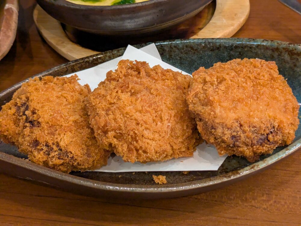 和食処五島のイカの塩辛のコロッケ