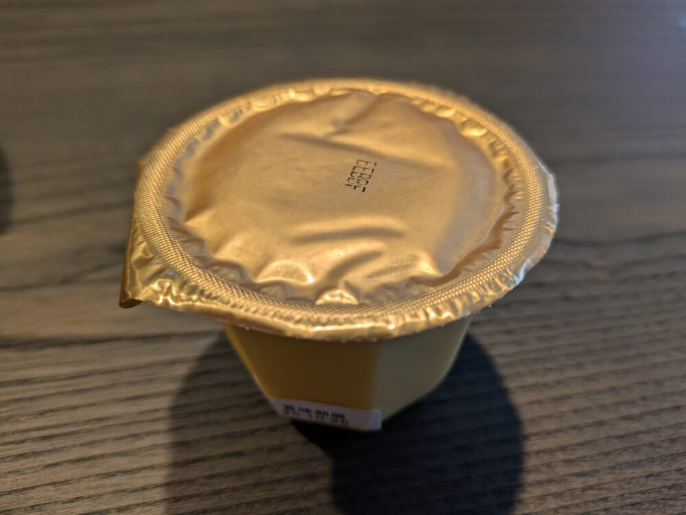 ザ・ペニンシュラ東京のマンゴープリンのパッケージ