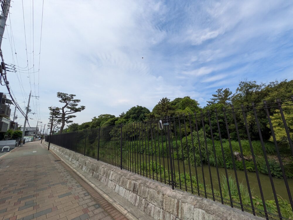 仁徳天皇陵に沿ってあるく