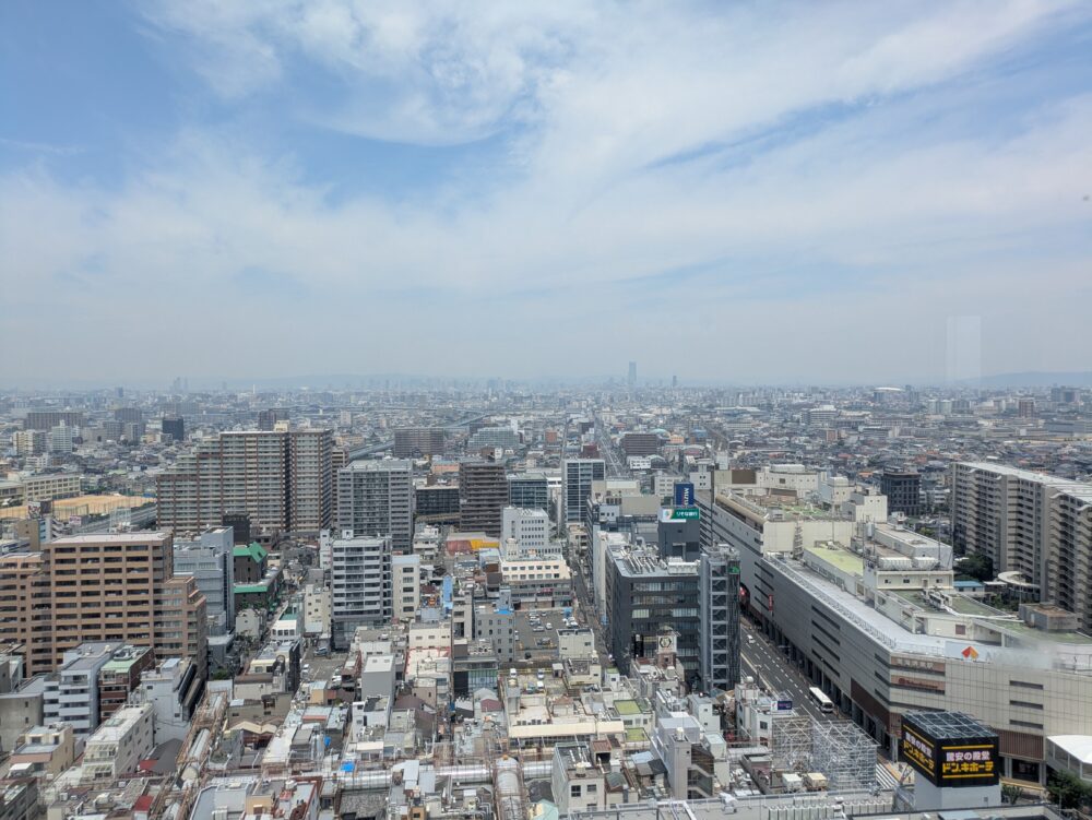 堺市役所21階展望ロビーの北側の眺め
