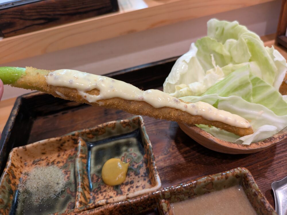 冨来也のアスパラ肉巻き