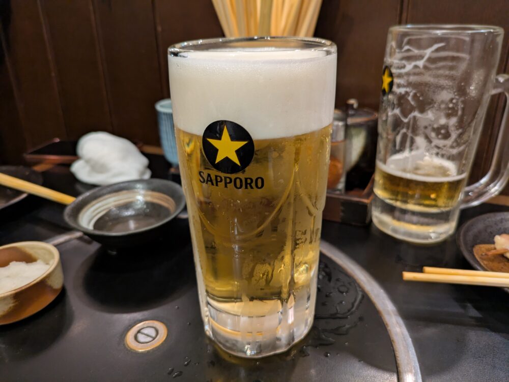八重洲とり安のビール