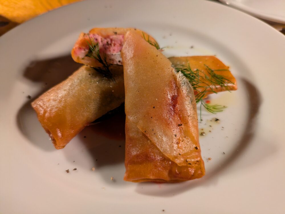 代官山カルネジーオのハモと大葉梅の包み揚げ