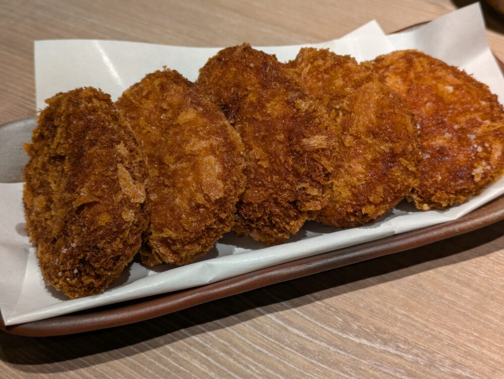 馬並み家三田本店の鶏メンチカツ