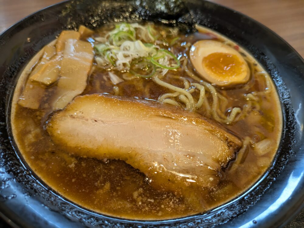 麺屋むげん茂原店の醤油ラーメン