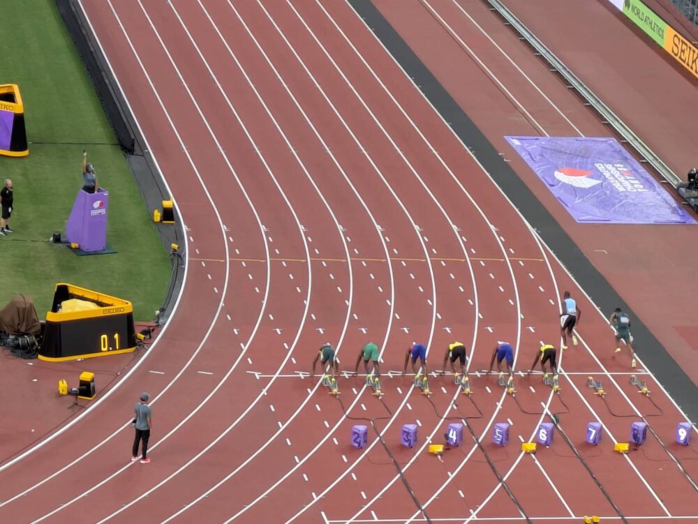 世界陸上の100mのフライング