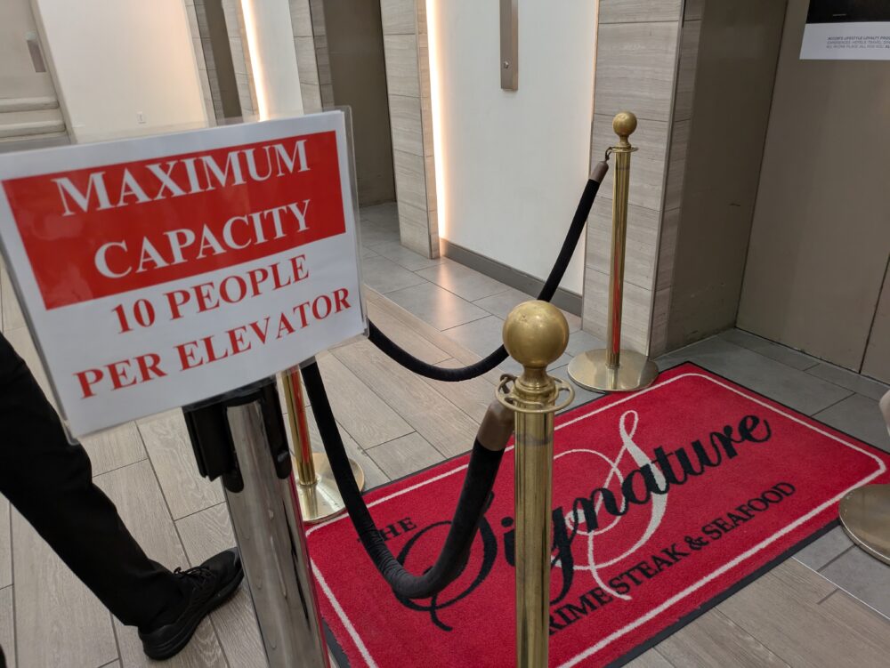 ザ・シグネチャーの専用エレベーター