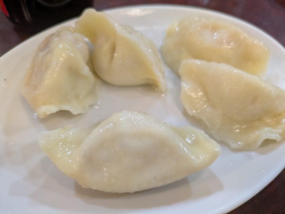 独一処餃子行徳店のトマト水餃子