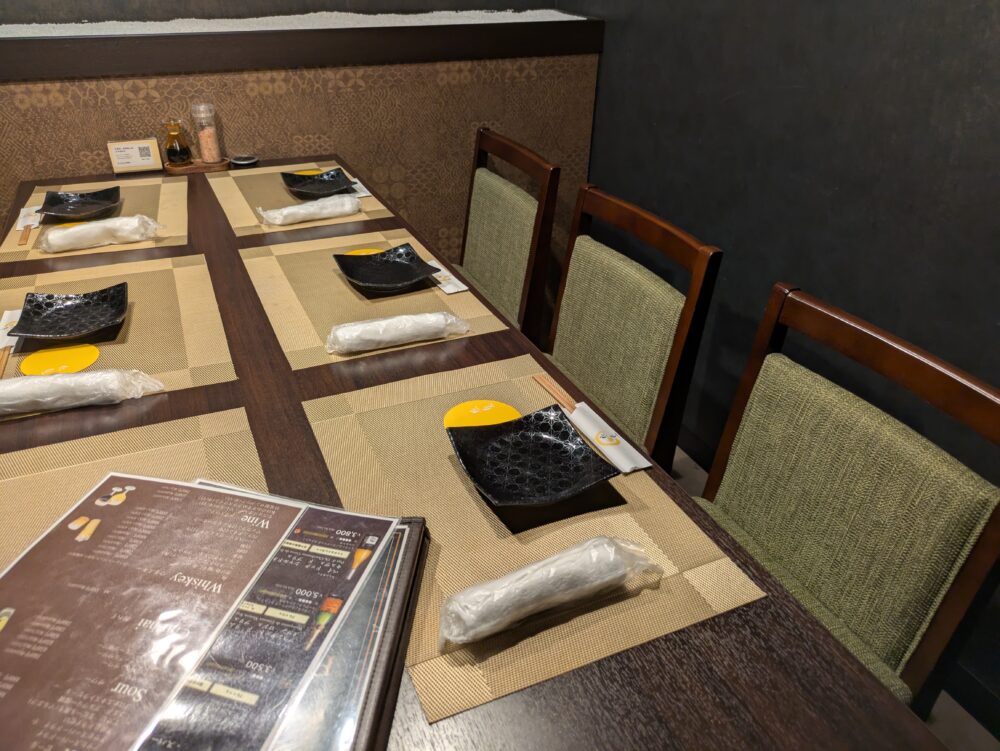 肉の弥生の個室