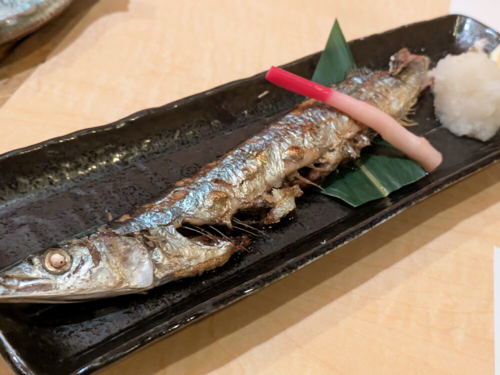 神田ッ子のサンマ塩焼き