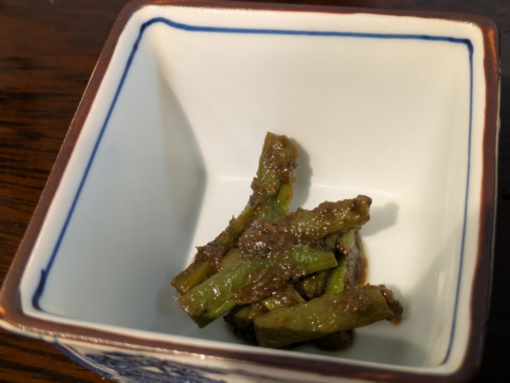 大人の町中華灯のインゲンのオリーブ醤