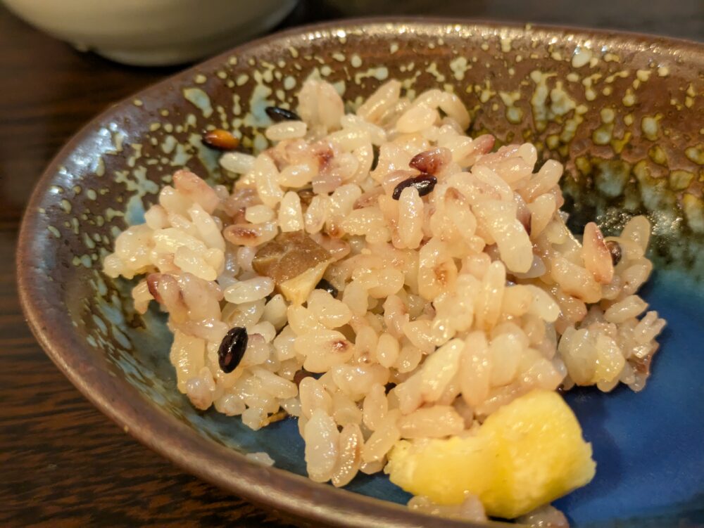 大人の町中華灯のハスの炊き込みご飯