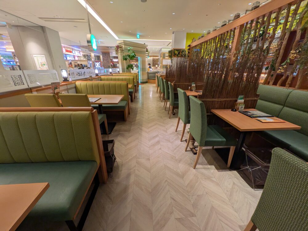 ディップガーデンテラス有明ガーデン店の店内