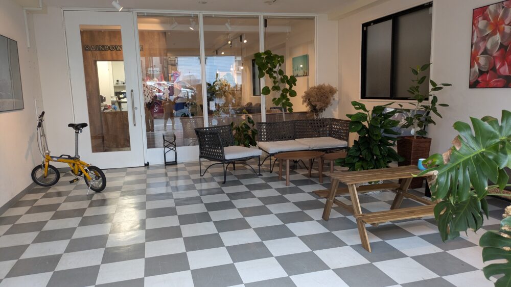 レインボーカフェ