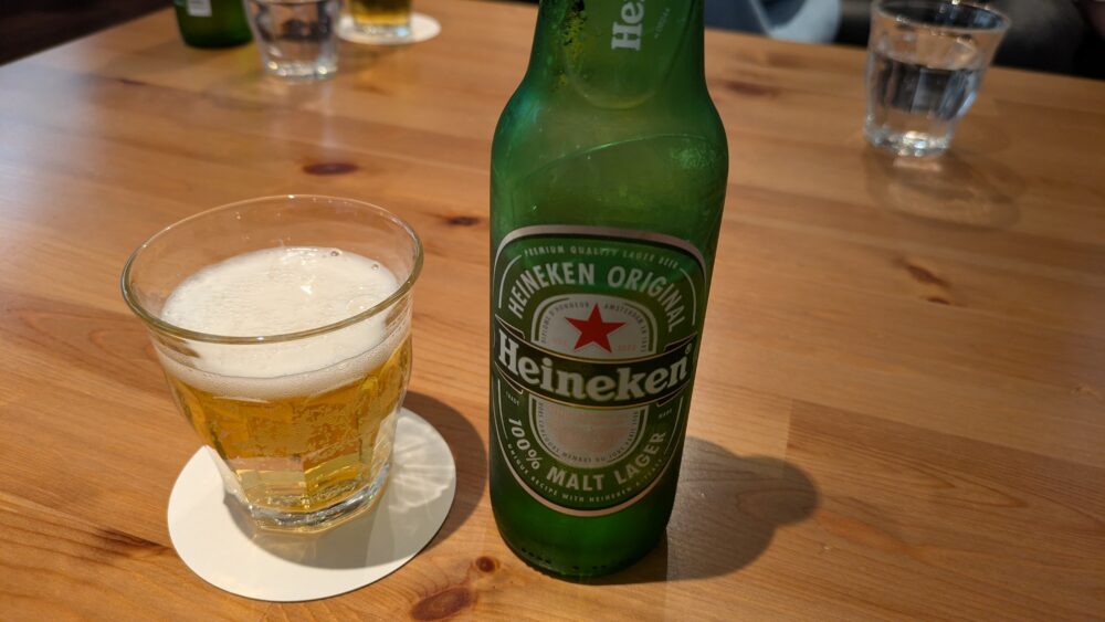 レインボーカフェのビール
