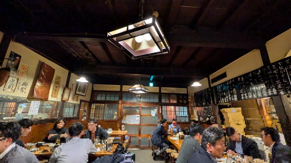 みますやの店内