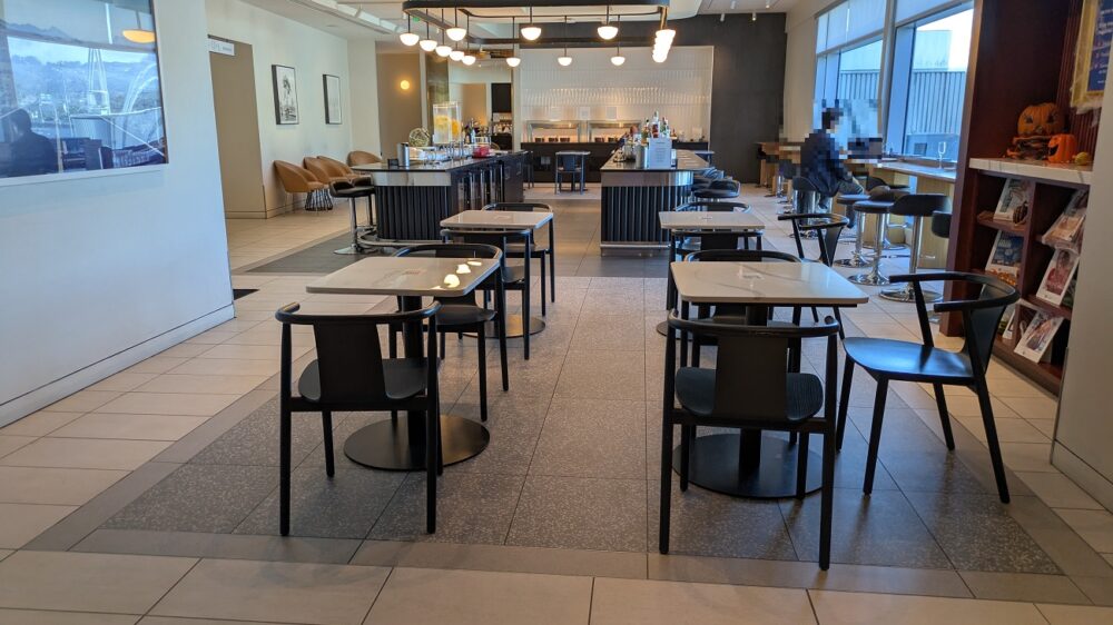 ブリティッシュ・エアウェイズ(British Airways)のテーブル席