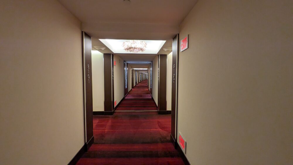 レッドロックリゾートの廊下