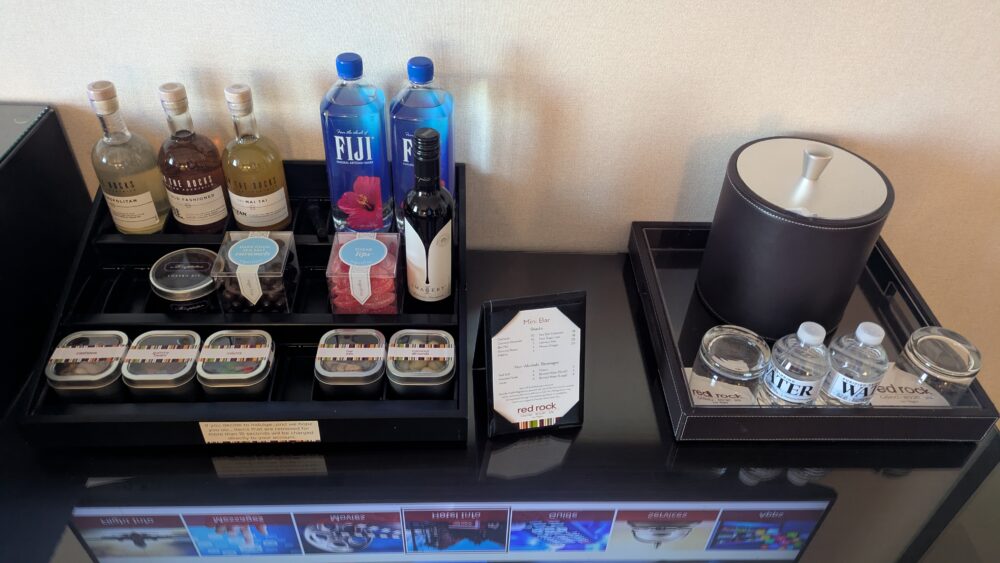 レッドロックリゾートの部屋のドリンク