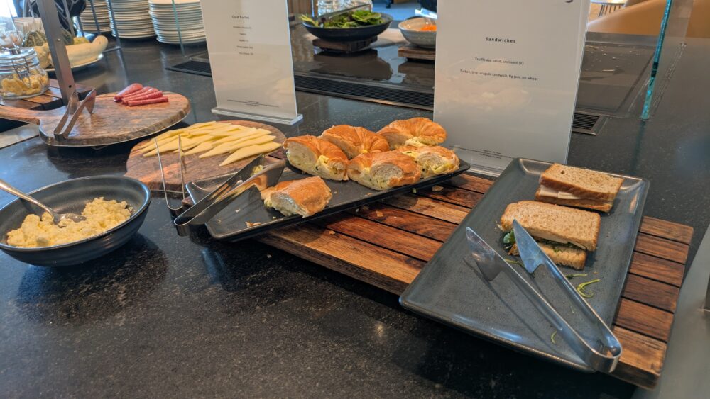 ブリティッシュ・エアウェイズ(British Airways)のブレッド