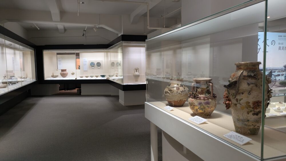 横浜ユーラシア文化館の館内の展示