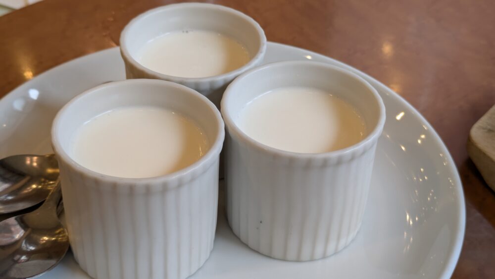 一楽の杏仁豆腐