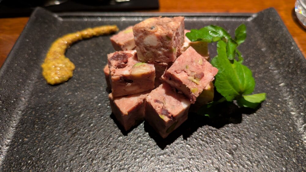 日比谷BAR WHISKY-Sのスモークパテドカンパーニュ