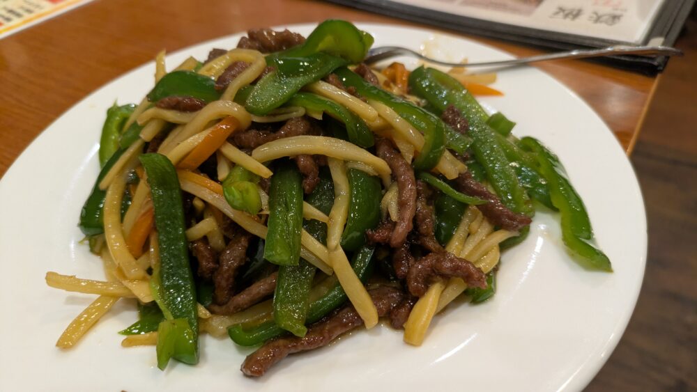 桂園銀座店のチンジャオロース