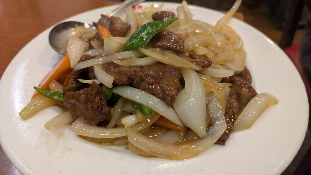 桂園銀座店の牛肉オイスターソース炒め