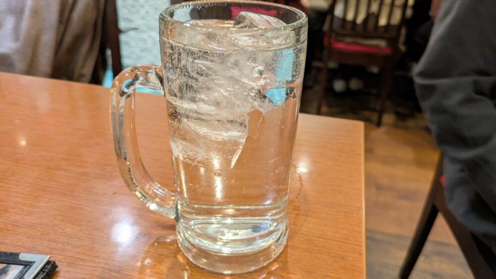 桂園銀座店の焼酎ソーダ割り
