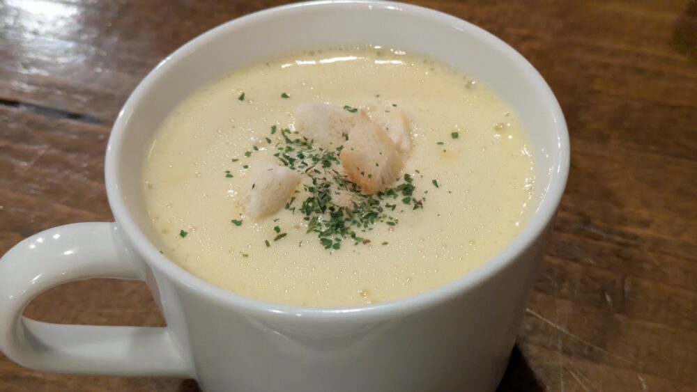 18ステーキダイナーのコーンスープ