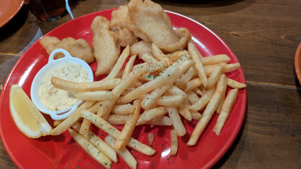 18ステーキダイナーのフィッシュ＆チップス