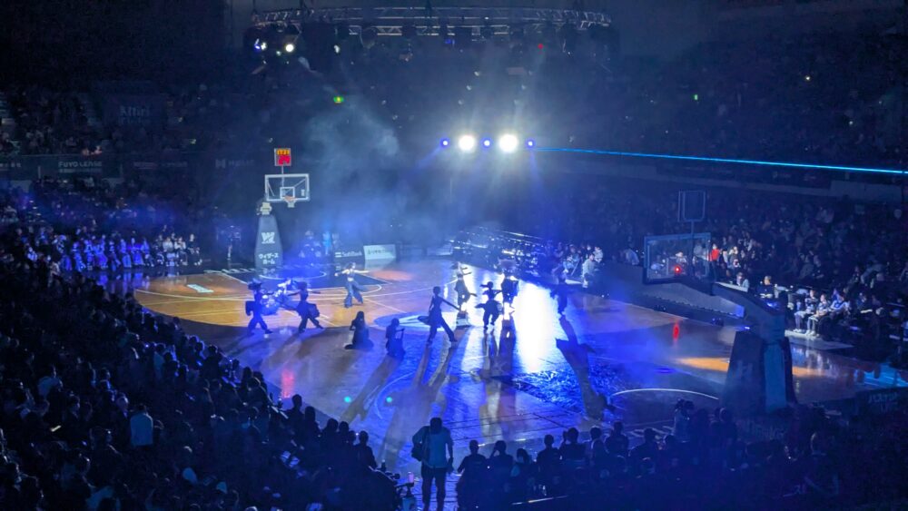 千葉ポートアリーナのアルティーリ千葉のハーフタイムショー