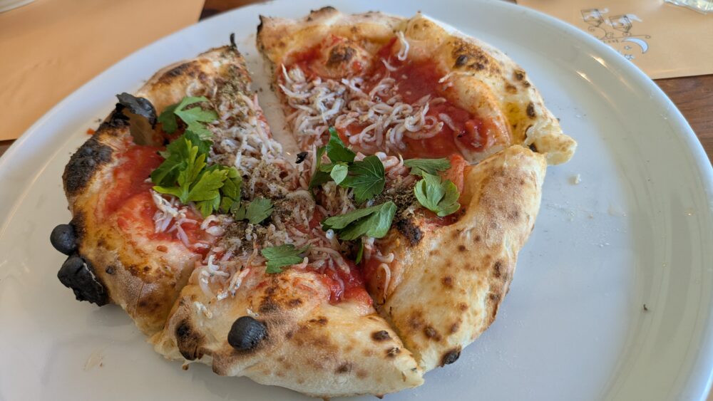 ピッツェリアドゥエランピオーニのしらすオレガノ