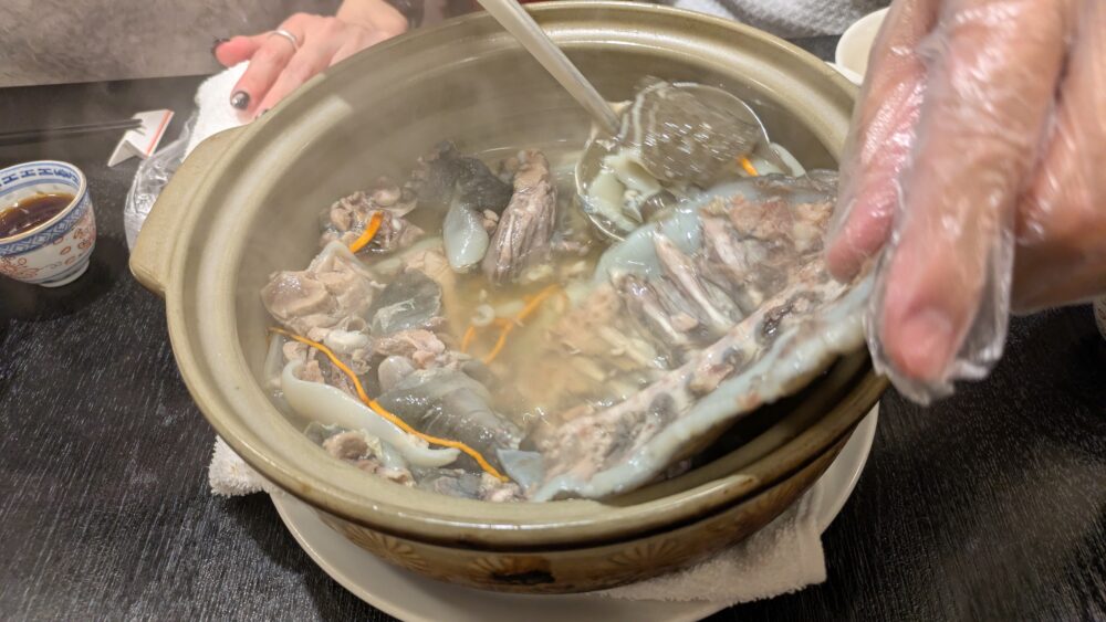 大吉縁のスッポン鍋は絶品